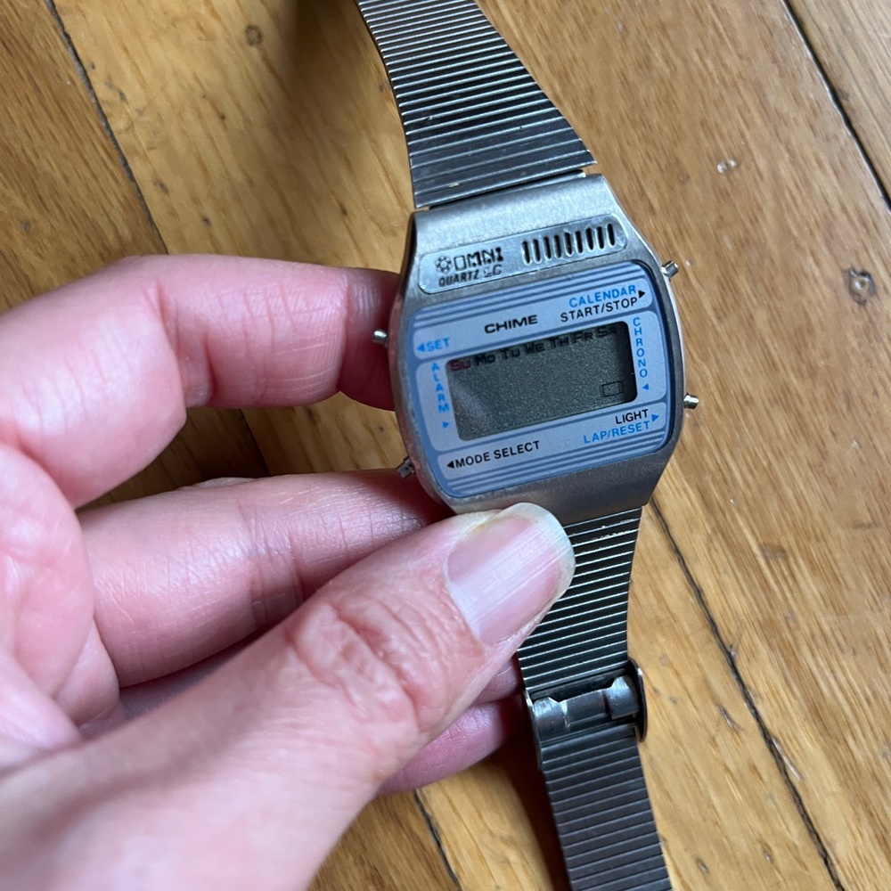 Vintage Omni Quartz digital stainless steel silver watch 80s 70s 90s silvertone